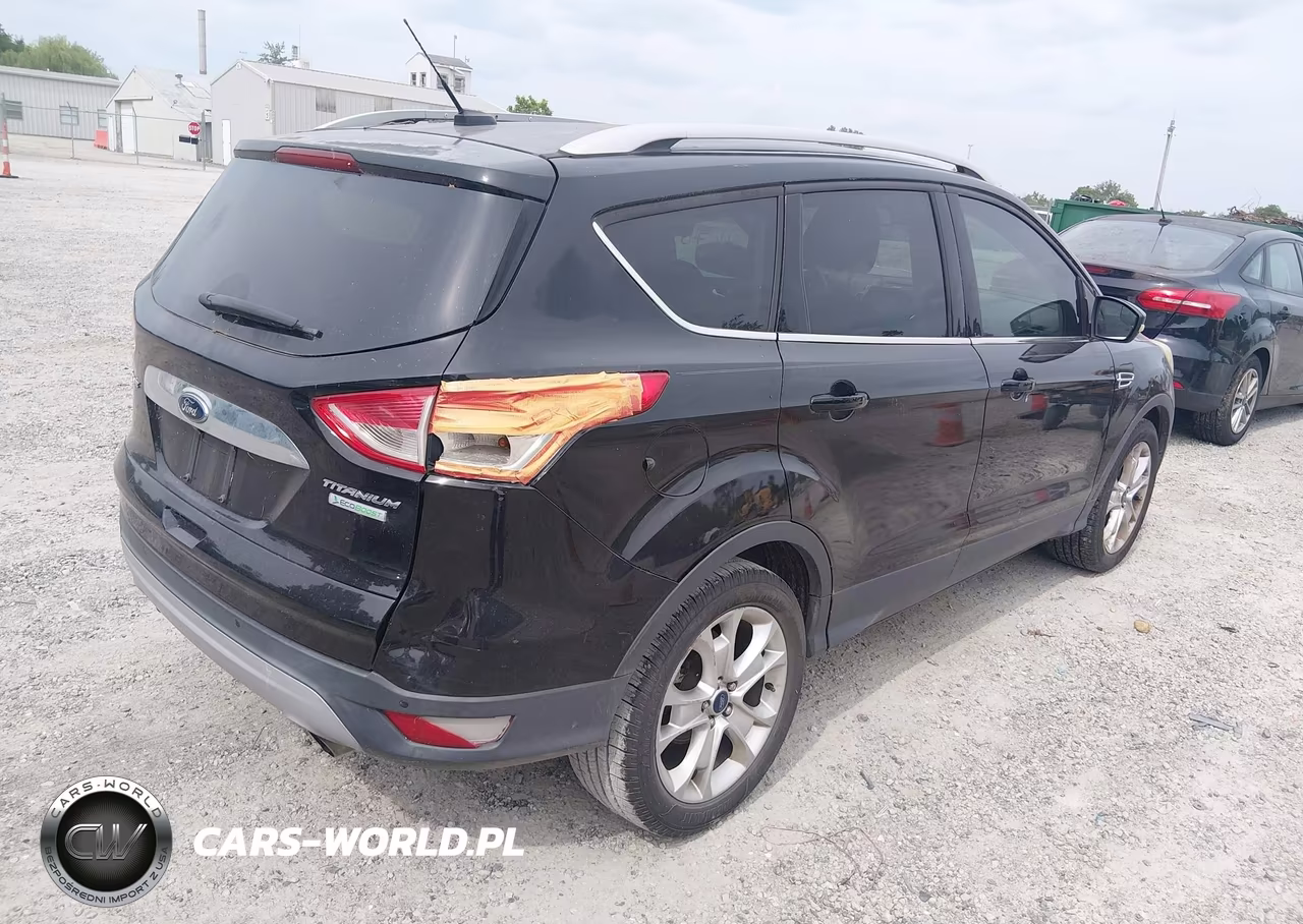 2016 Ford Escape Titanium VIN:1FMCU0JX3GUA35823 - 4