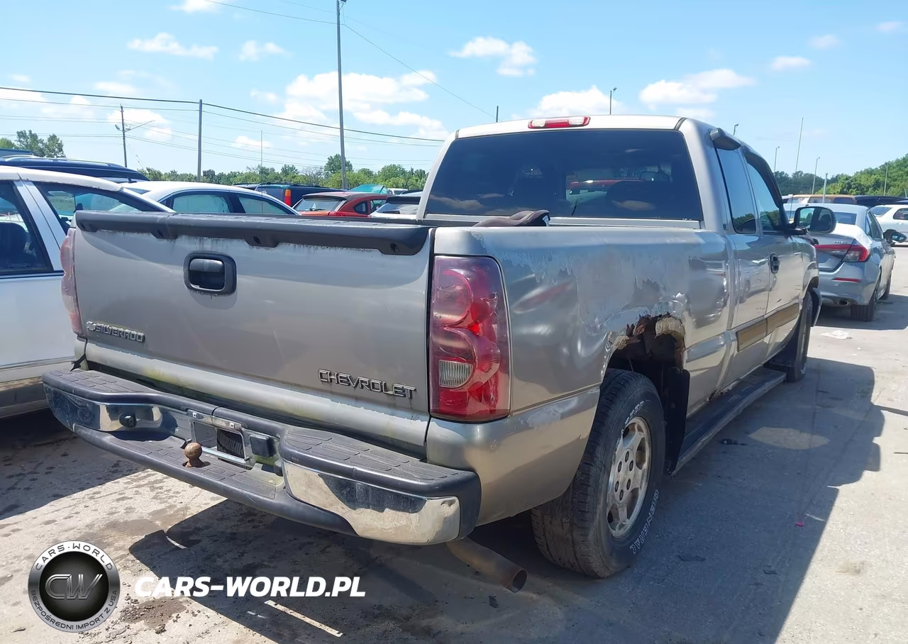 2003 Chevrolet Silverado 1500 Ls VIN:2GCEC19V031202556 - 4