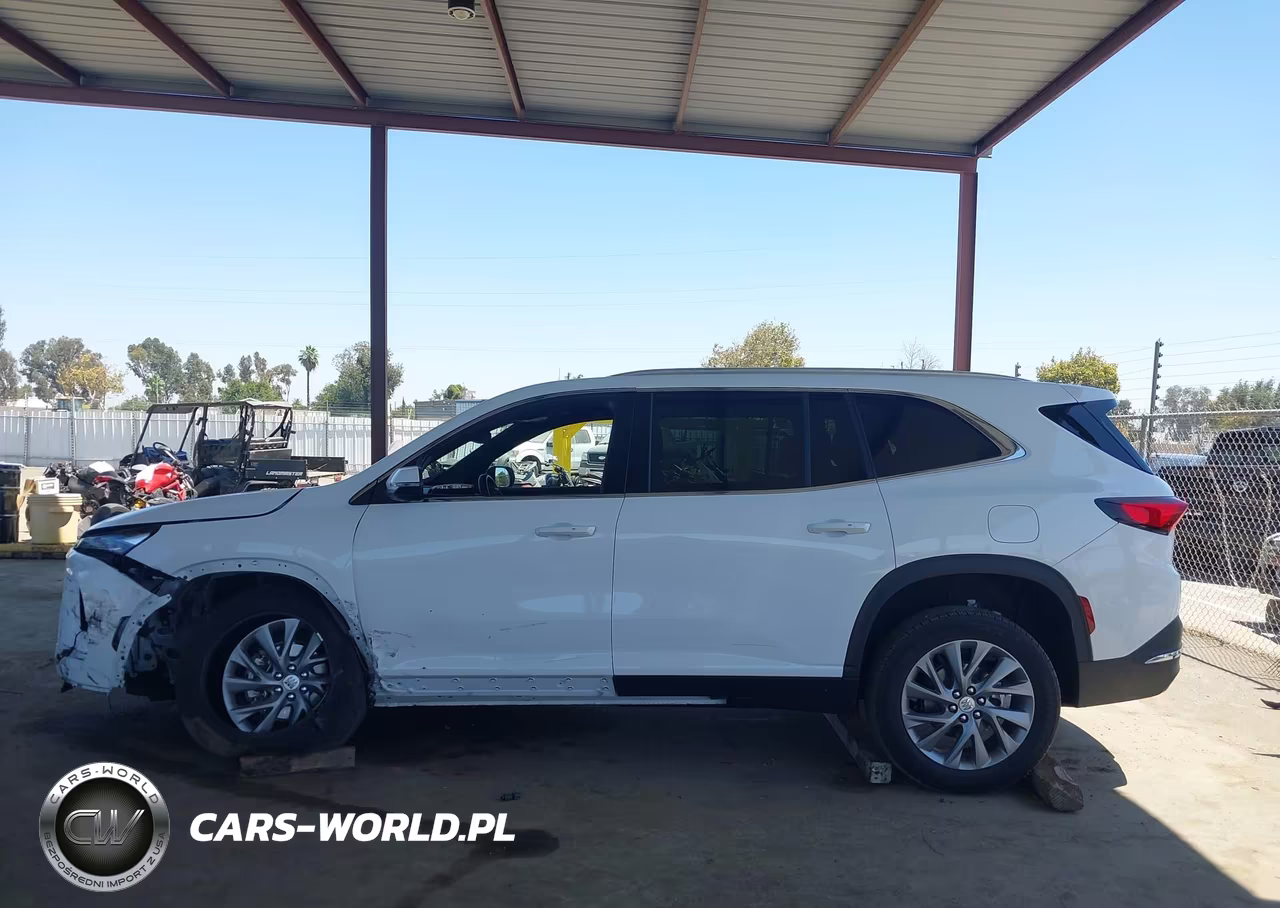 2025 Buick Enclave Preferred Fwd VIN:5GAERARS4SJ226689 - 14