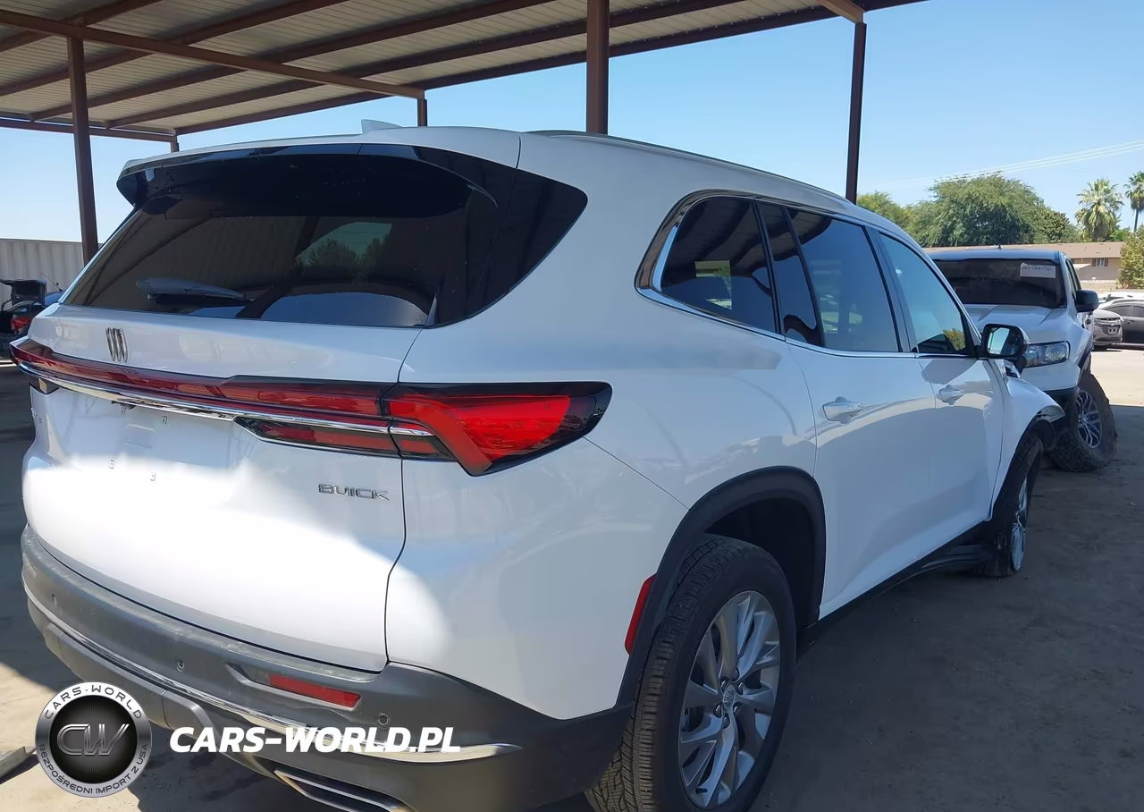2025 Buick Enclave Preferred Fwd VIN:5GAERARS4SJ226689 - 4