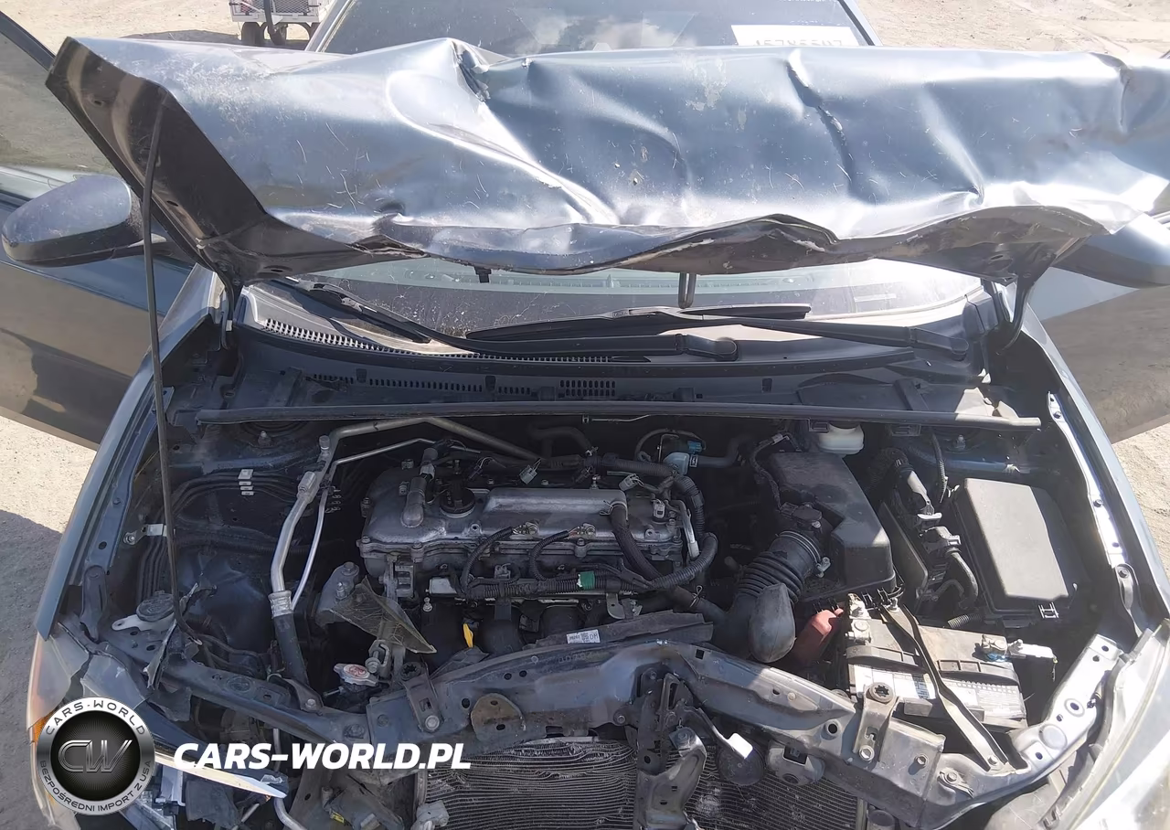 2019 Toyota Corolla Le VIN:5YFBURHE1KP876151 - 10