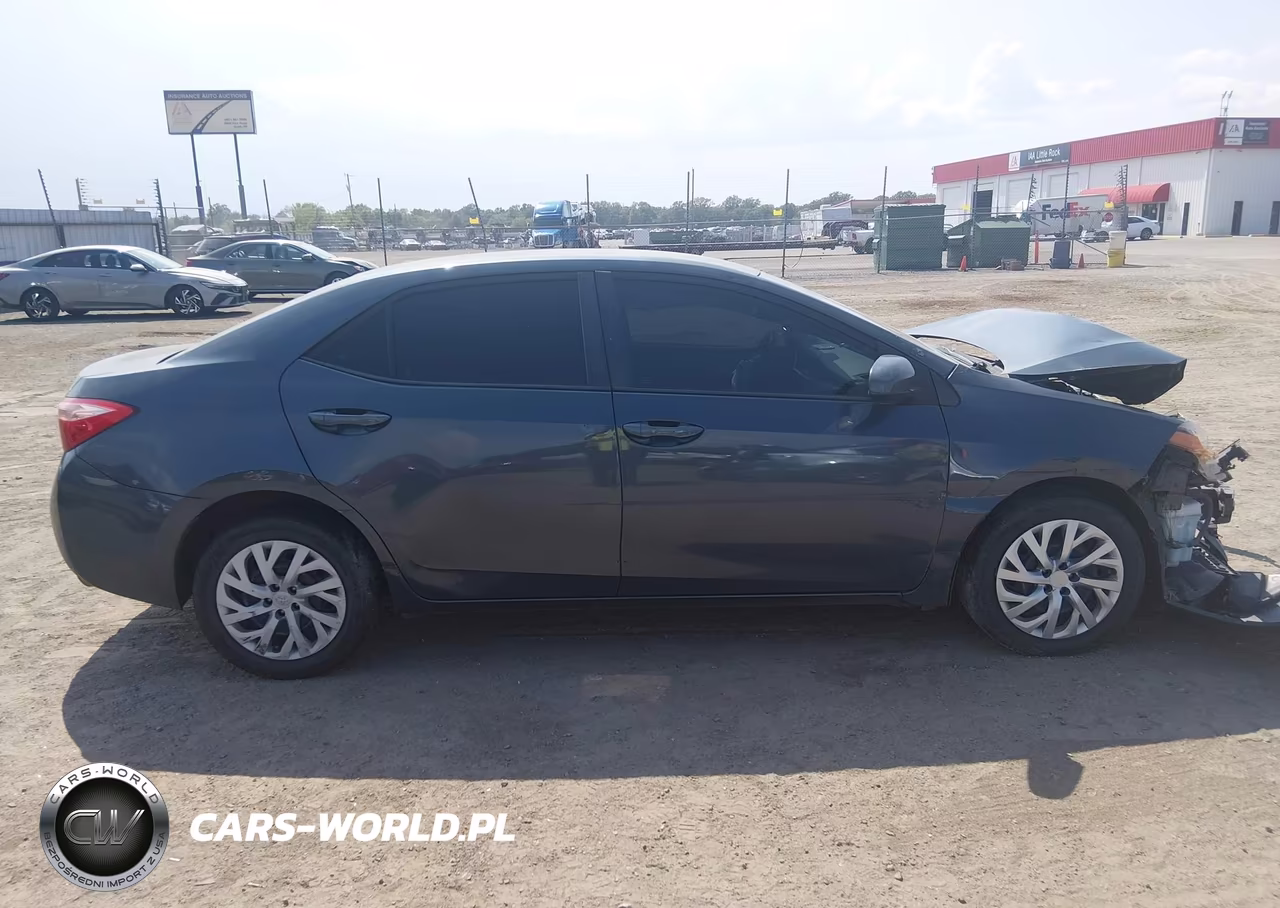 2019 Toyota Corolla Le VIN:5YFBURHE1KP876151 - 13