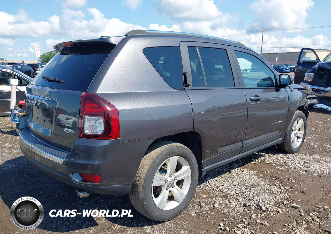 2017 Jeep Compass High Altitude VIN:1C4NJDEB9HD126513 - 4