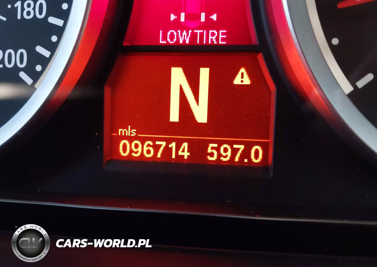 2011 BMW M3 VIN:WBSDX9C57BE584677 - 15