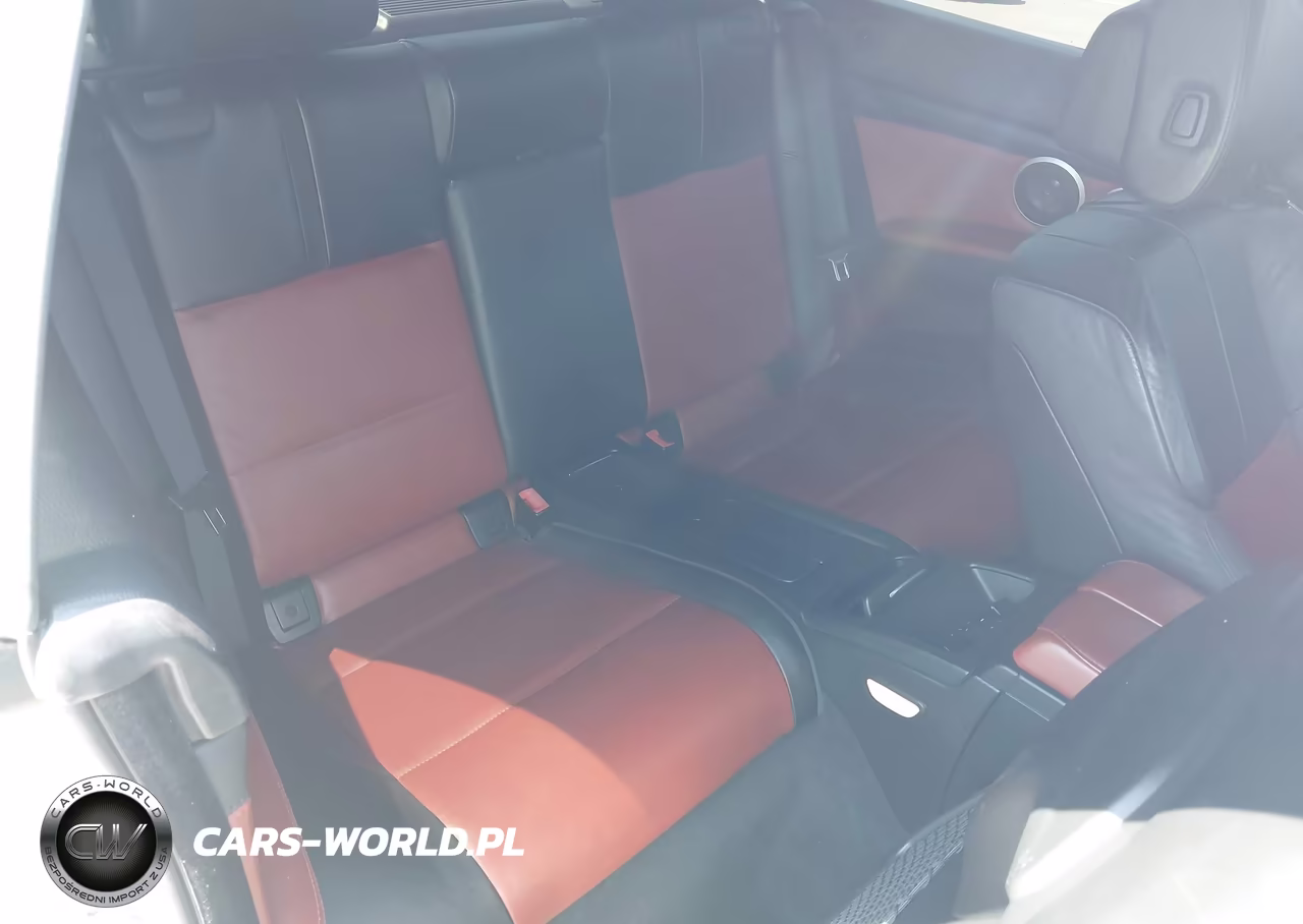 2011 BMW M3 VIN:WBSDX9C57BE584677 - 8
