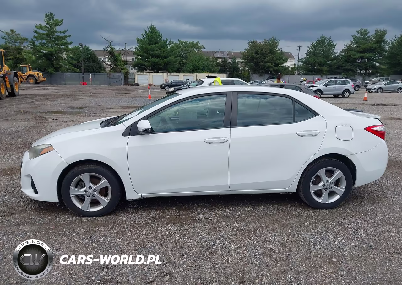 2014 Toyota Corolla S VIN:2T1BURHE0EC032803 - 14