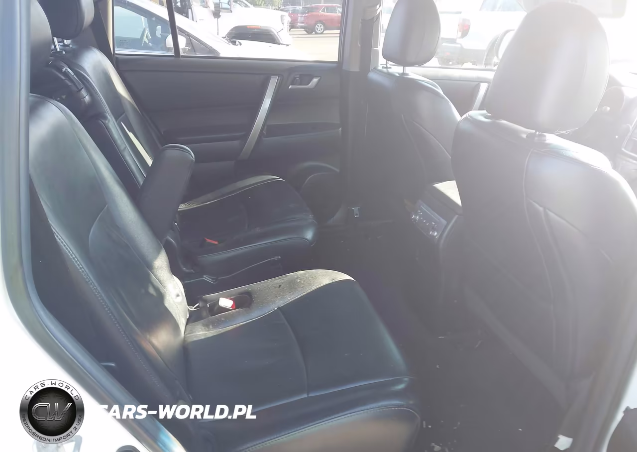 2013 Toyota Highlander Se V6 VIN:5TDBK3EHXDS273100 - 8