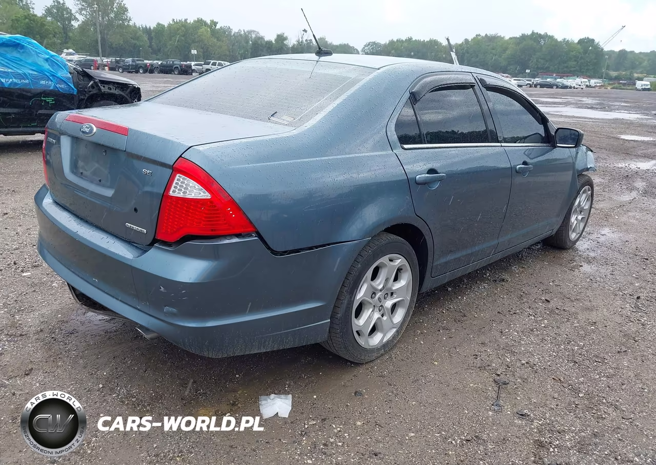 2011 Ford Fusion Se VIN:3FAHP0HG1BR283761 - 4