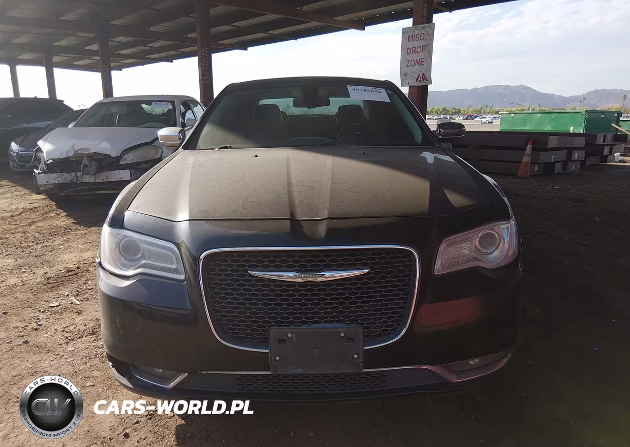 2015 Chrysler 300C VIN:2C3CCAEGXFH807604 - 12