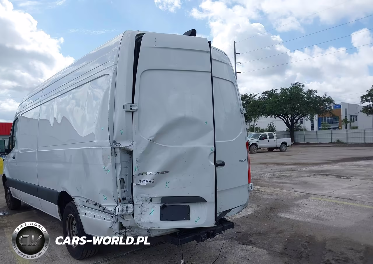 2024 Mercedes-Benz Sprinter 3500 High Roof 4-Cyl Diesel Ho VIN:W1Y5NCHY8RT182346 - 6