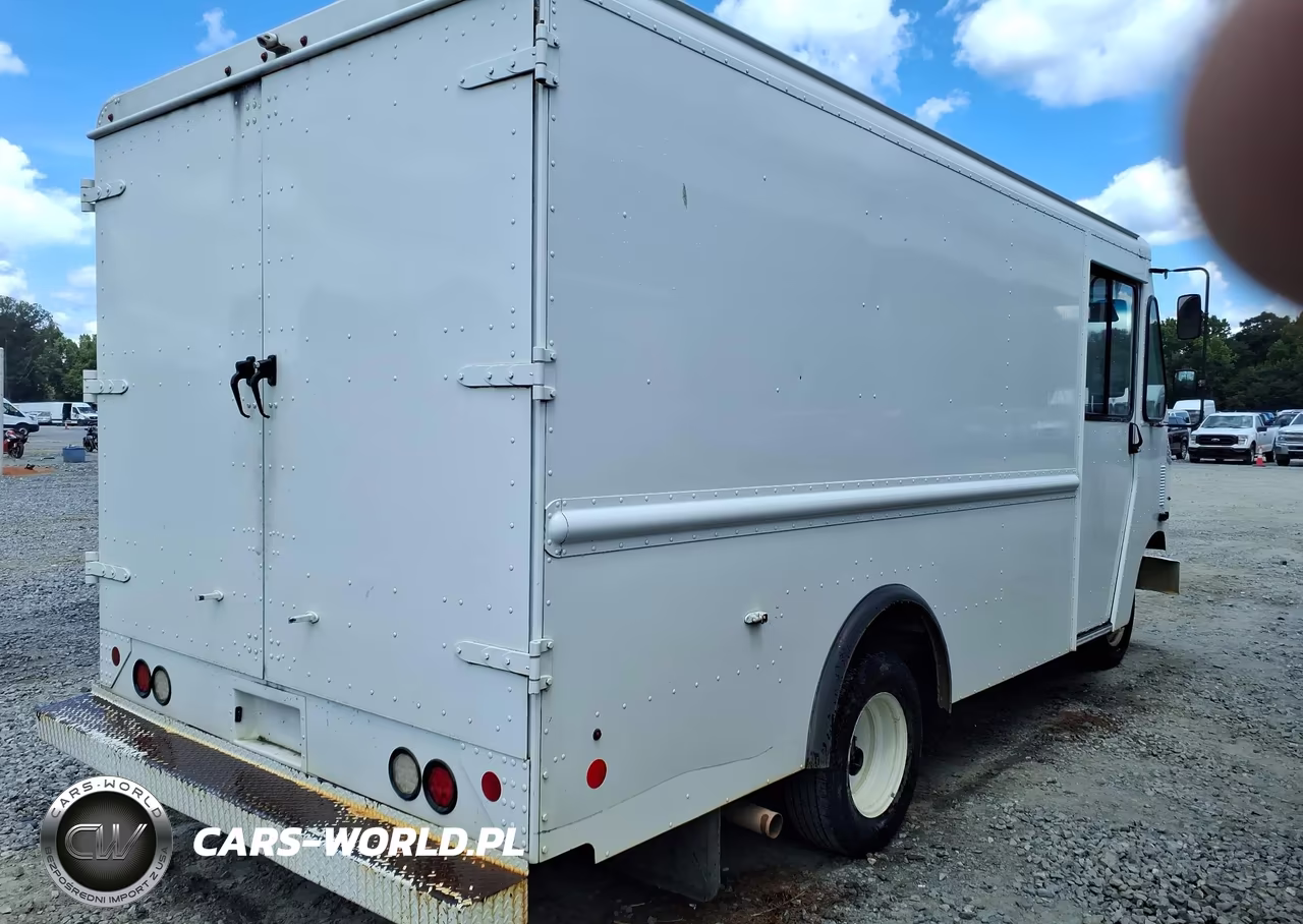 2019 Ford E-350 Stripped VIN:1FC3E3K6XKDC46275 - 4