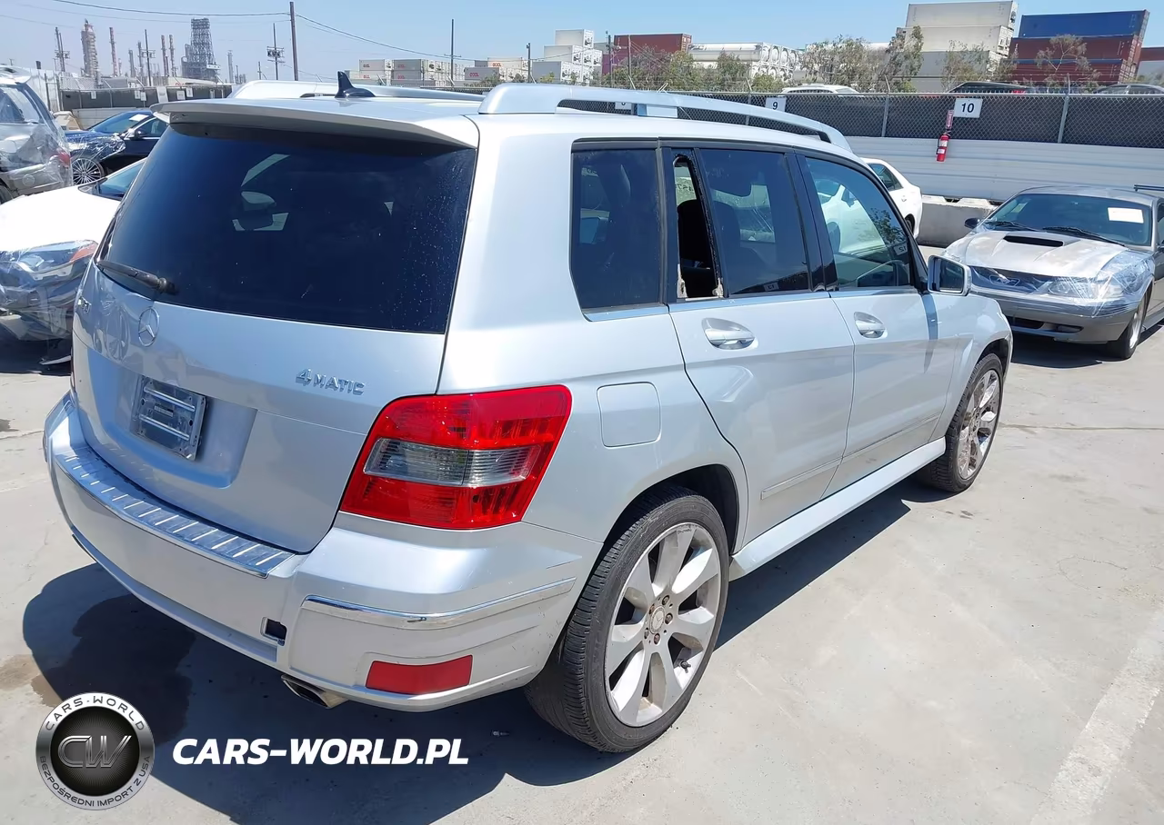 2010 Mercedes-Benz Glk 350 4Matic VIN:WDCGG8HB4AF319442 - 4