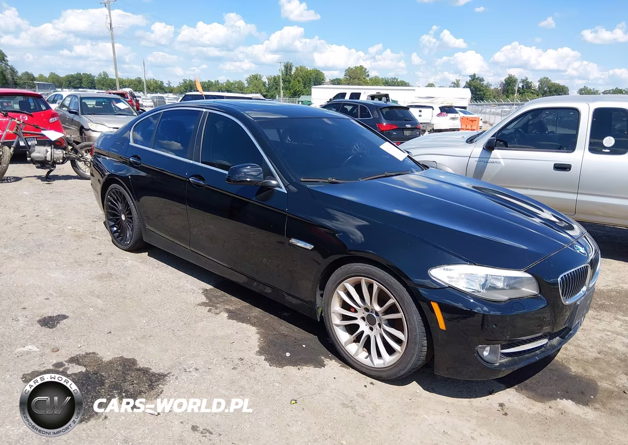 2013 BMW 528I xDrive
