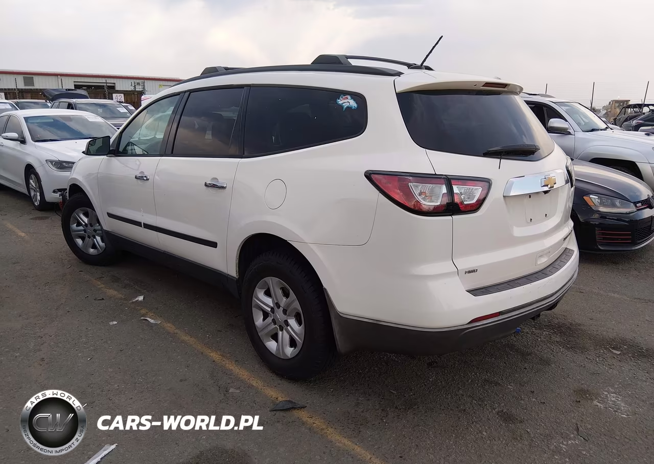2014 Chevrolet Traverse Ls VIN:1GNKVFKD0EJ293825 - 3