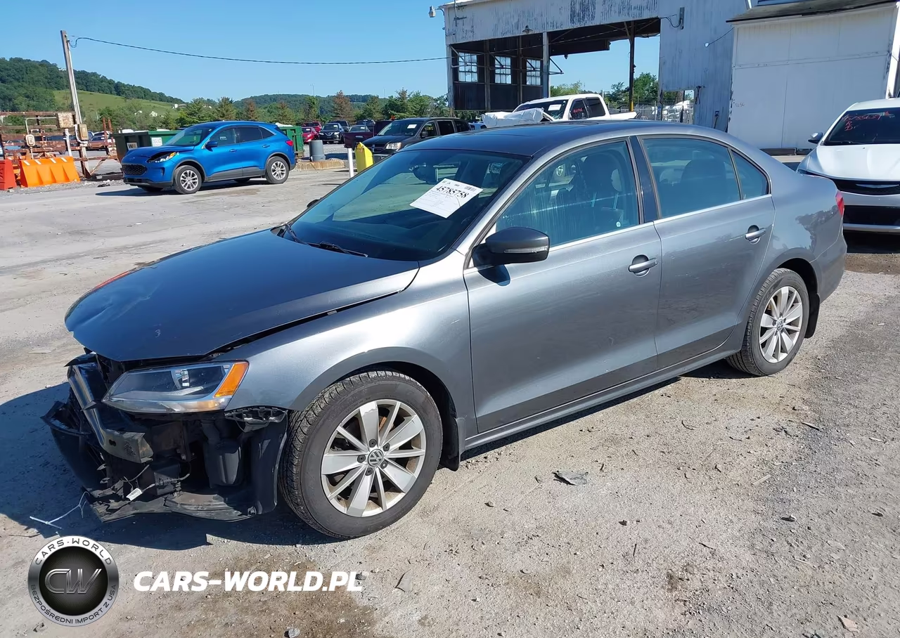 2015 Volkswagen Jetta 2.0L Tdi Se VIN:3VWLA7AJ5FM292449 - 2