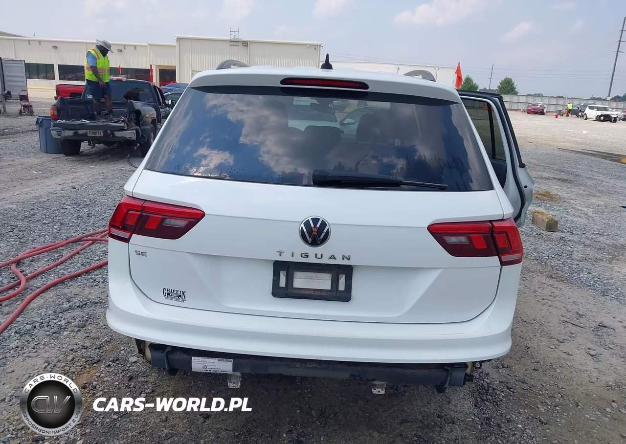 2022 Volkswagen Tiguan 2.0T Se R-Line Black VIN:3VVCB7AX1NM069748 - 16
