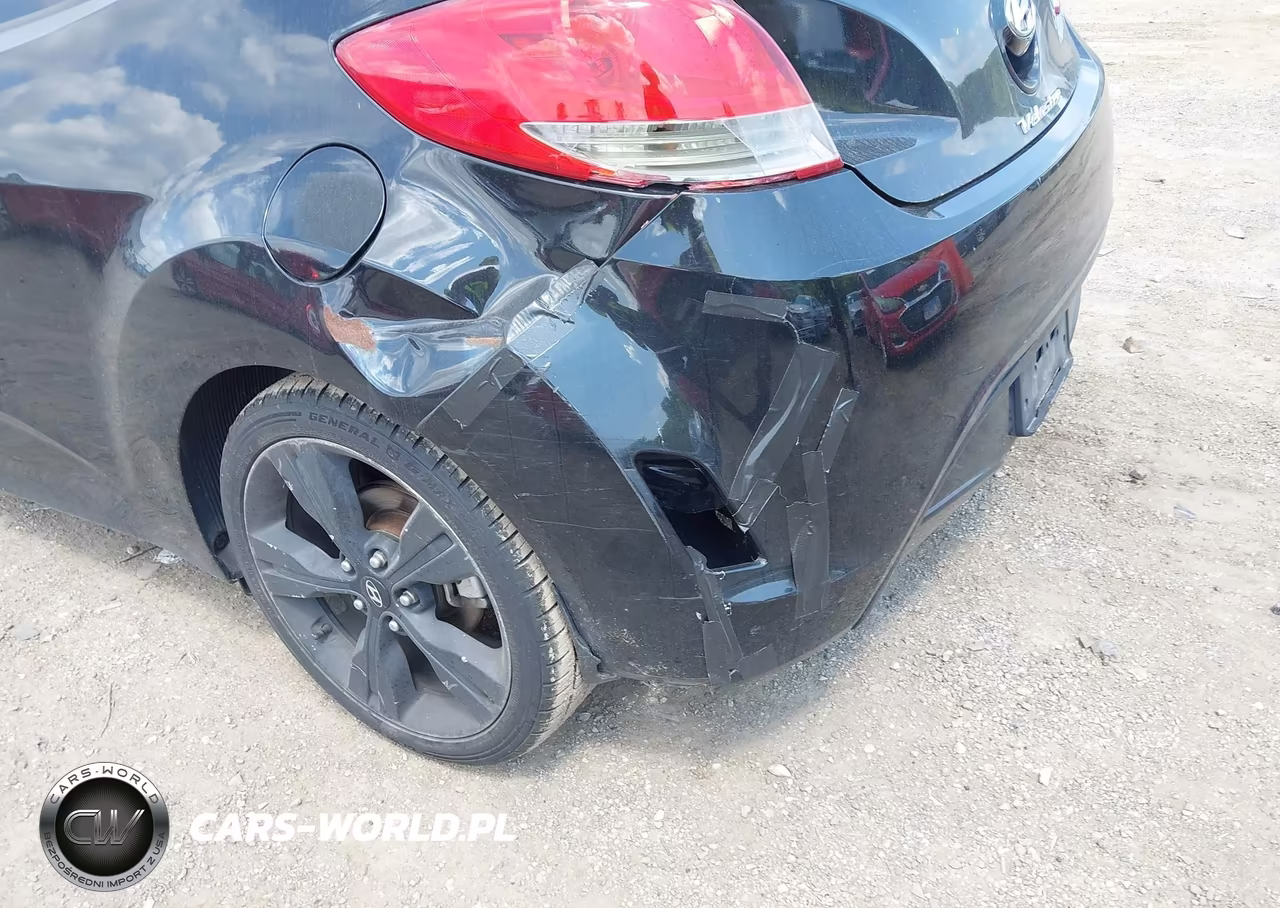 2017 Hyundai Veloster Value Edition VIN:KMHTC6AD0HU320167 - 6