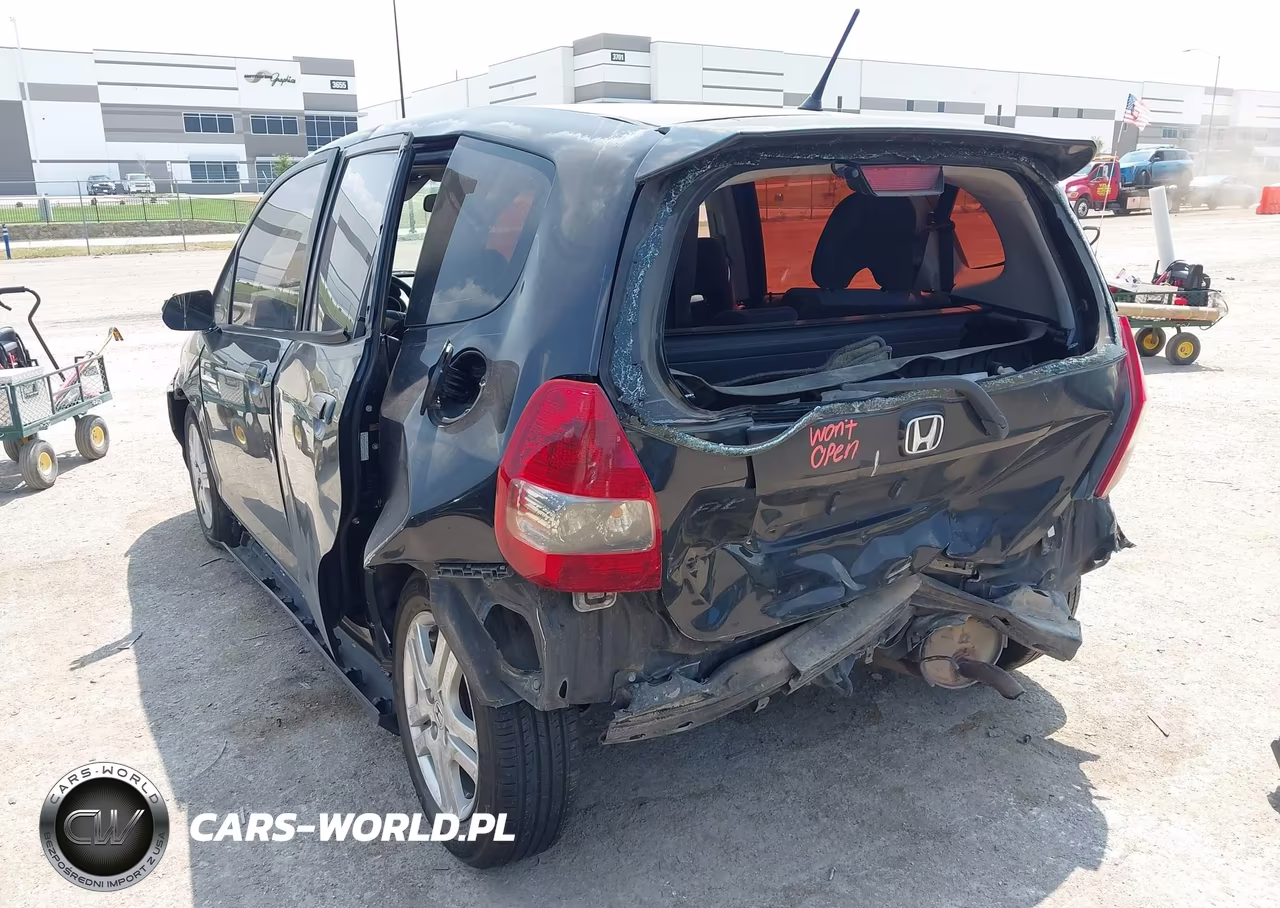 2007 Honda Fit Sport VIN:JHMGD38647S024473 - 3