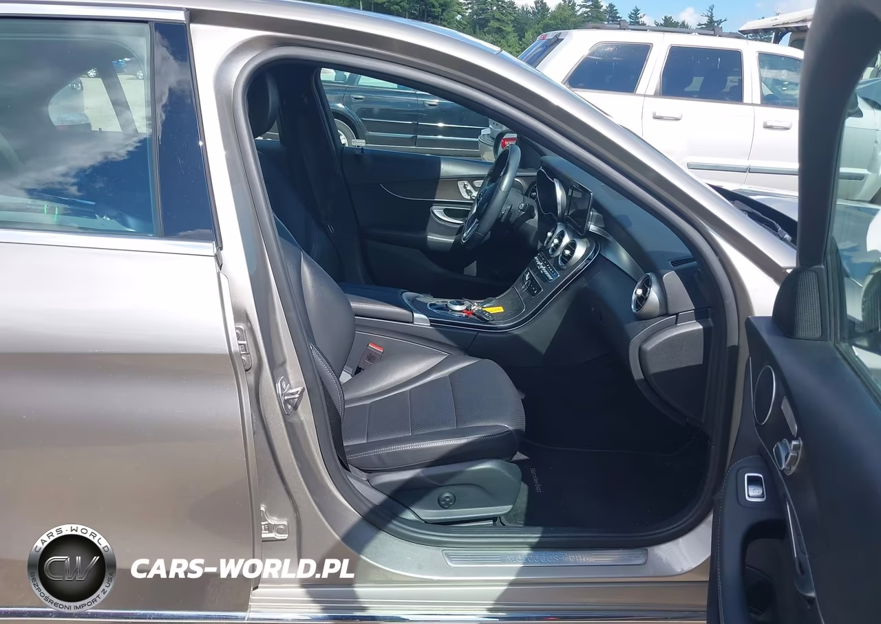 2019 Mercedes-Benz C 300 4Matic VIN:55SWF8EB1KU314129 - 5