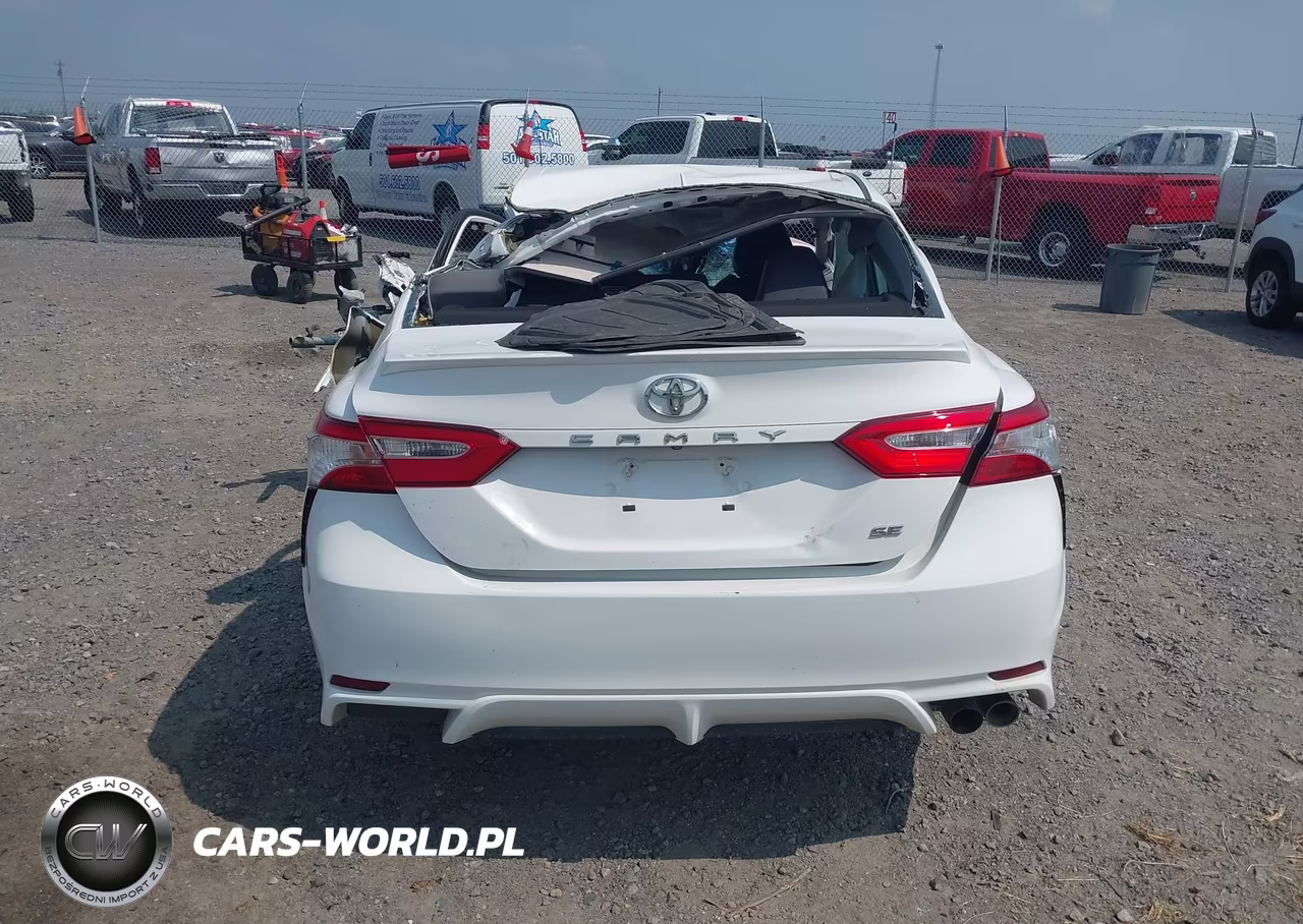 2020 Toyota Camry Se VIN:4T1G11AK3LU355500 - 17