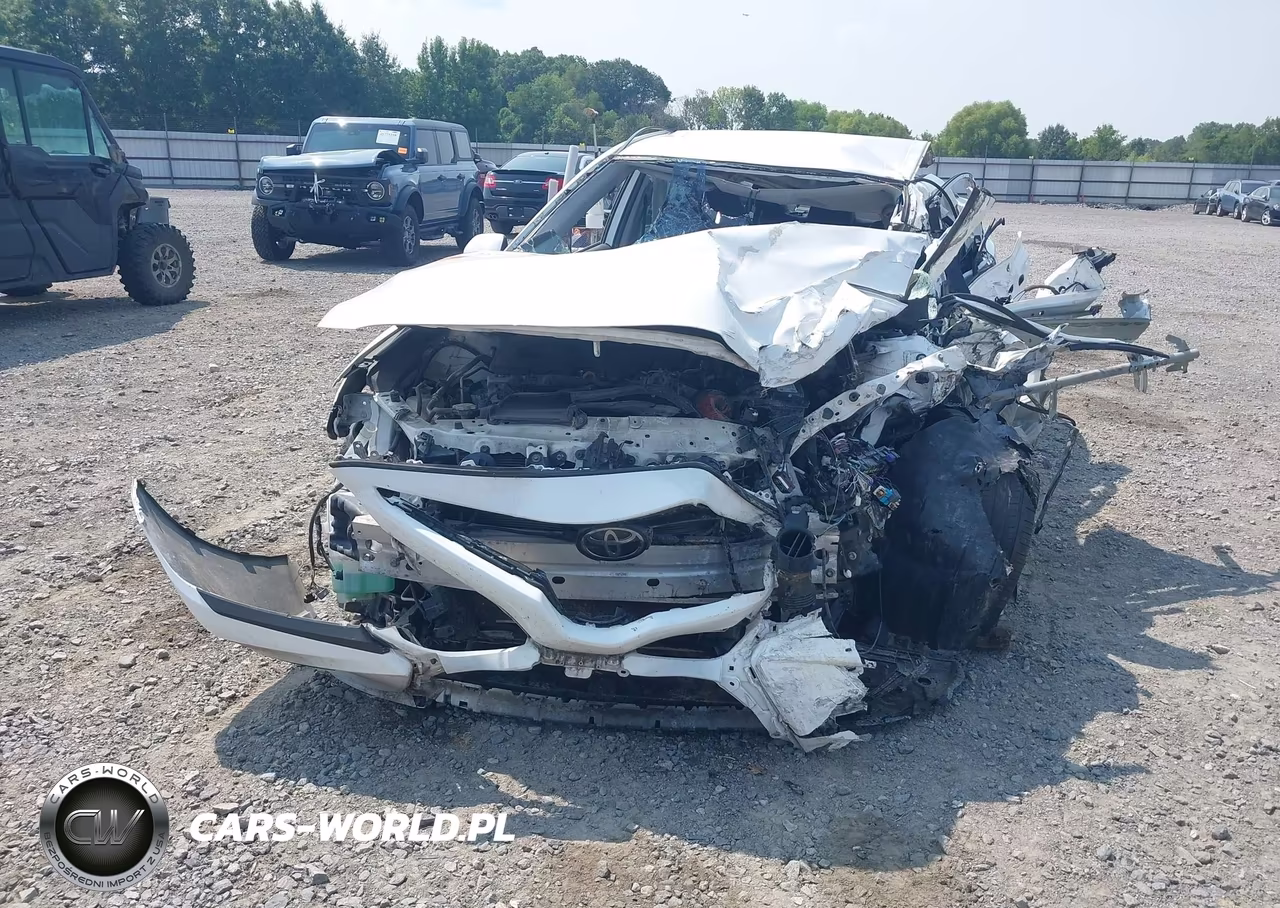 2020 Toyota Camry Se VIN:4T1G11AK3LU355500 - 19