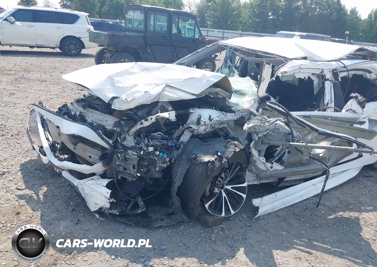 2020 Toyota Camry Se VIN:4T1G11AK3LU355500 - 20