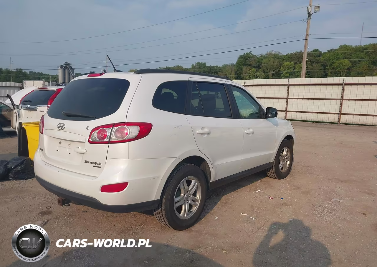 2011 Hyundai Santa Fe Gls VIN:5XYZGDAB9BG083385 - 4