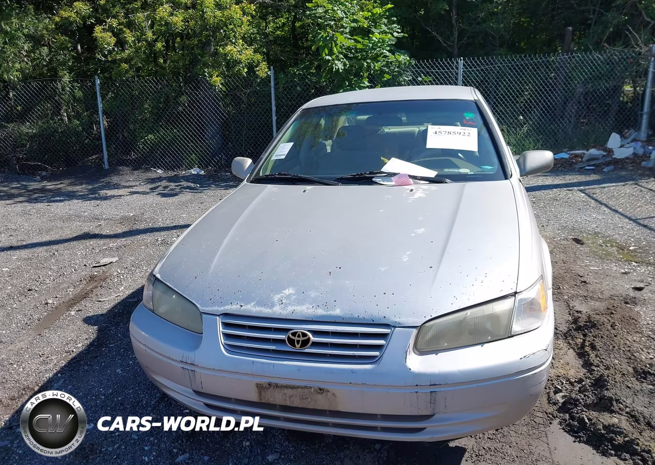 1998 Toyota Camry Le VIN:4T1BG22K3WU194163 - 10