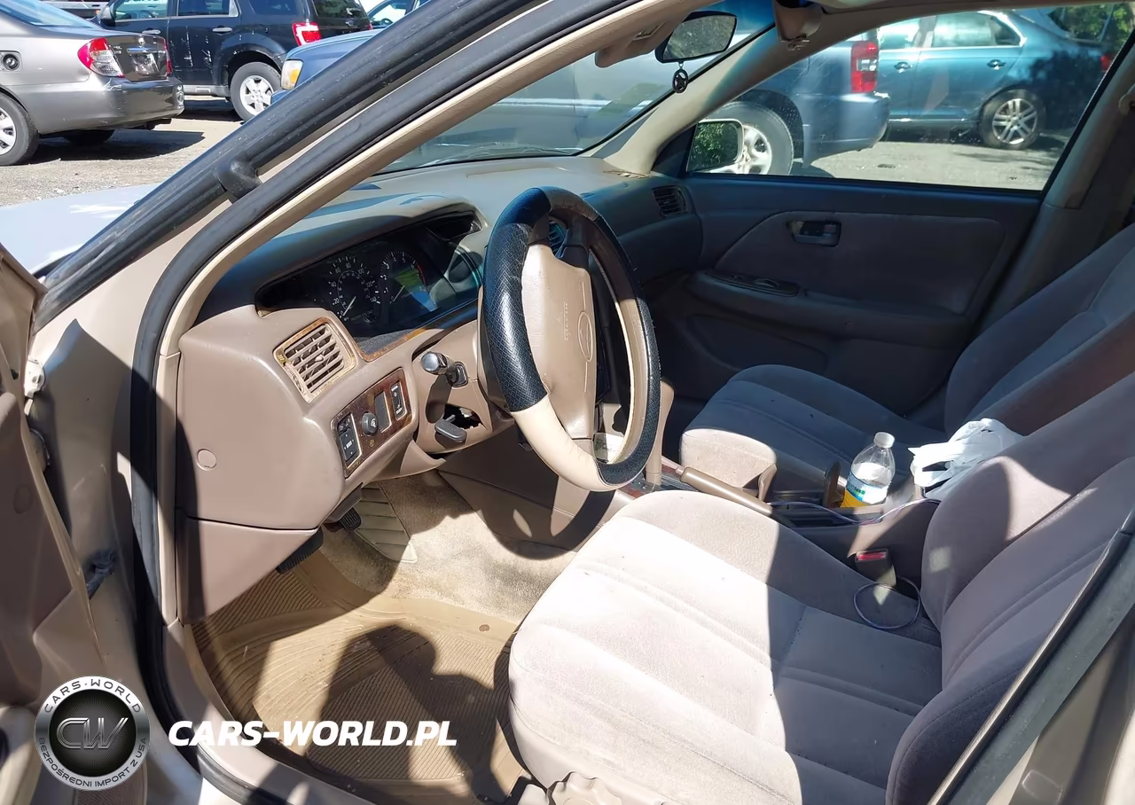 1998 Toyota Camry Le VIN:4T1BG22K3WU194163 - 5