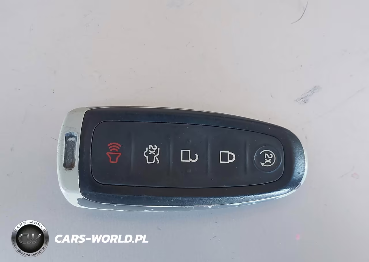 2017 Ford Escape Titanium VIN:1FMCU0JD7HUC80647 - 11