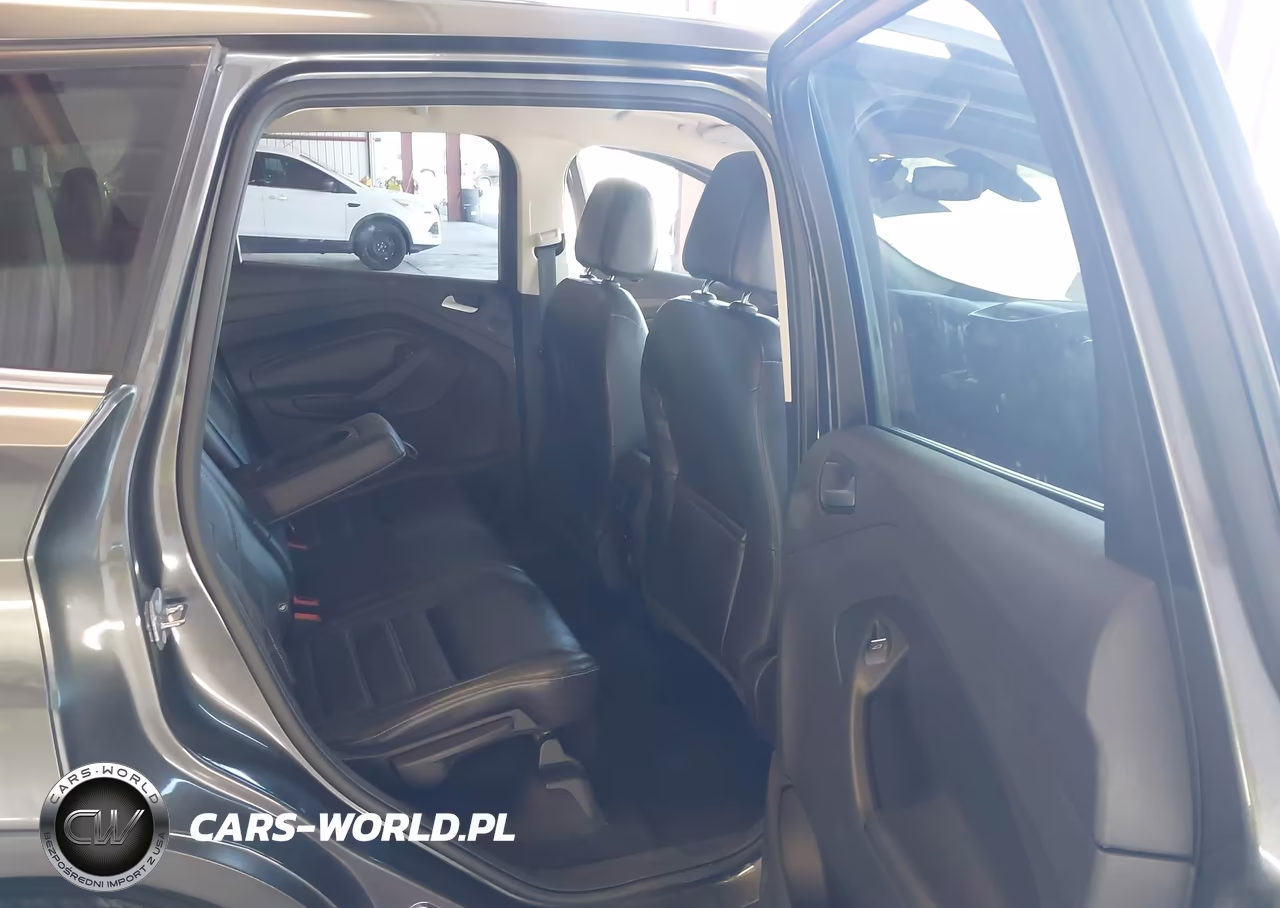 2017 Ford Escape Titanium VIN:1FMCU0JD7HUC80647 - 8