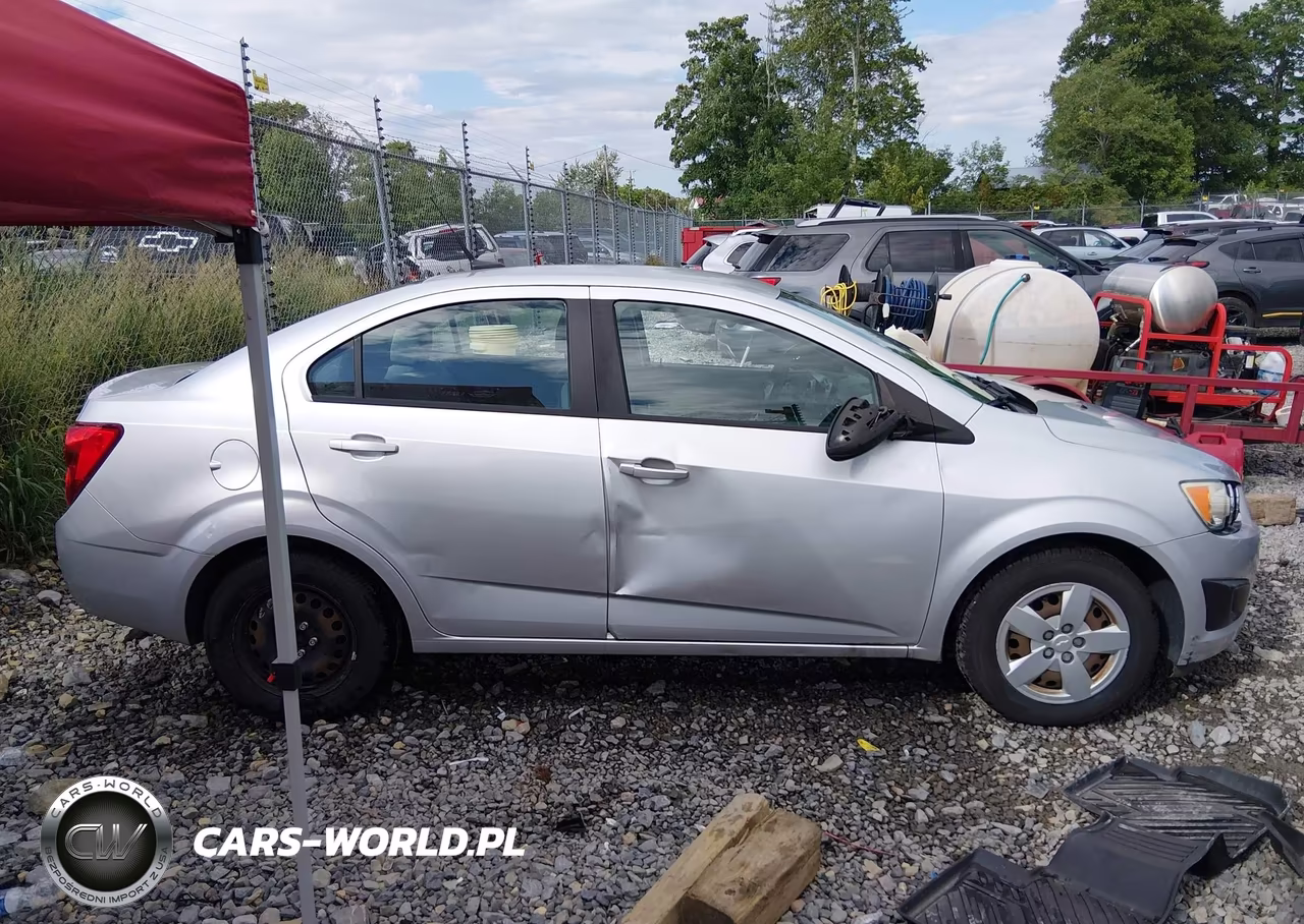 2014 Chevrolet Sonic Ls Auto VIN:1G1JA5SHXE4238934 - 13