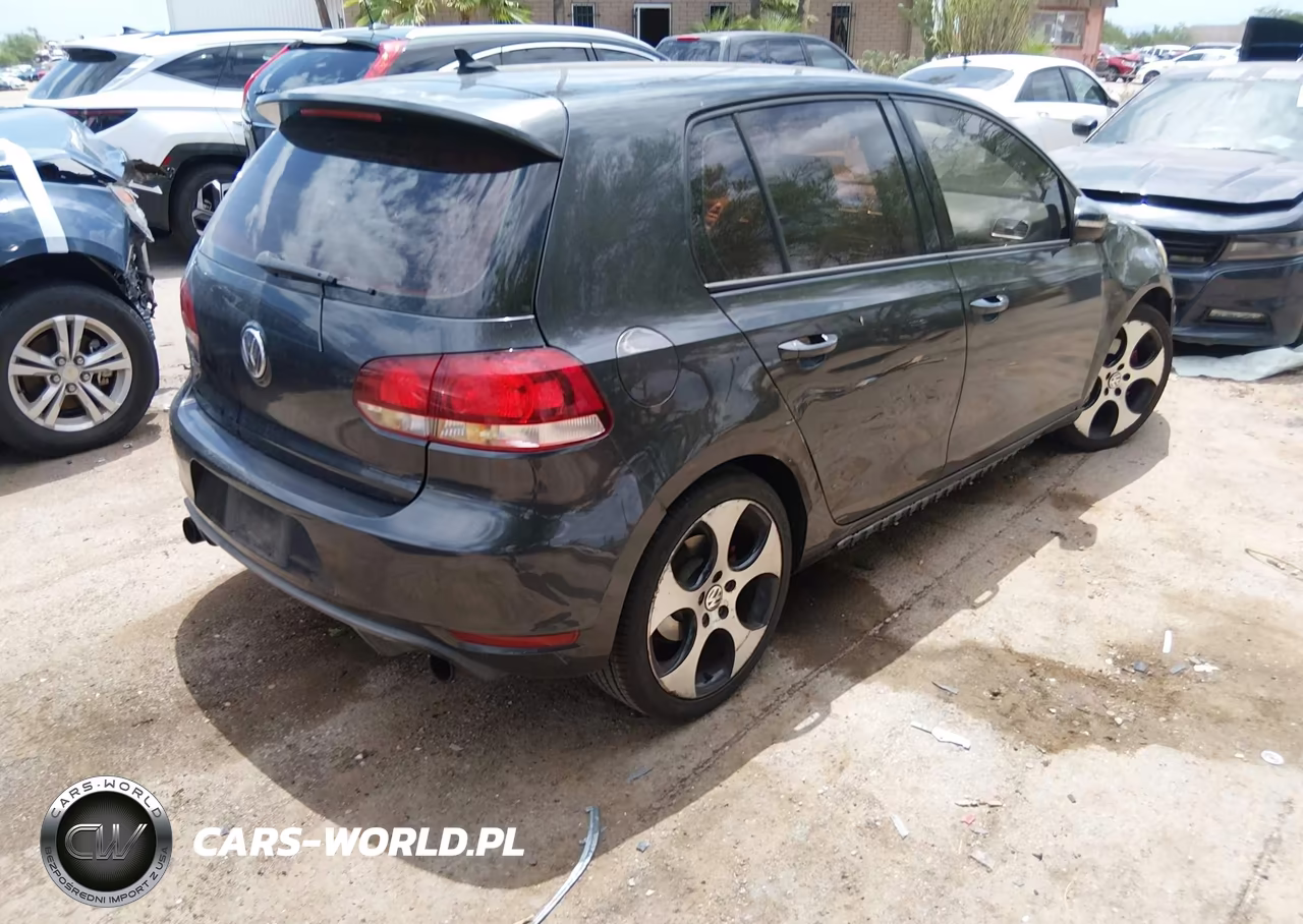 2011 Volkswagen Gti 4-Door VIN:WVWGD7AJ1BW113636 - 4