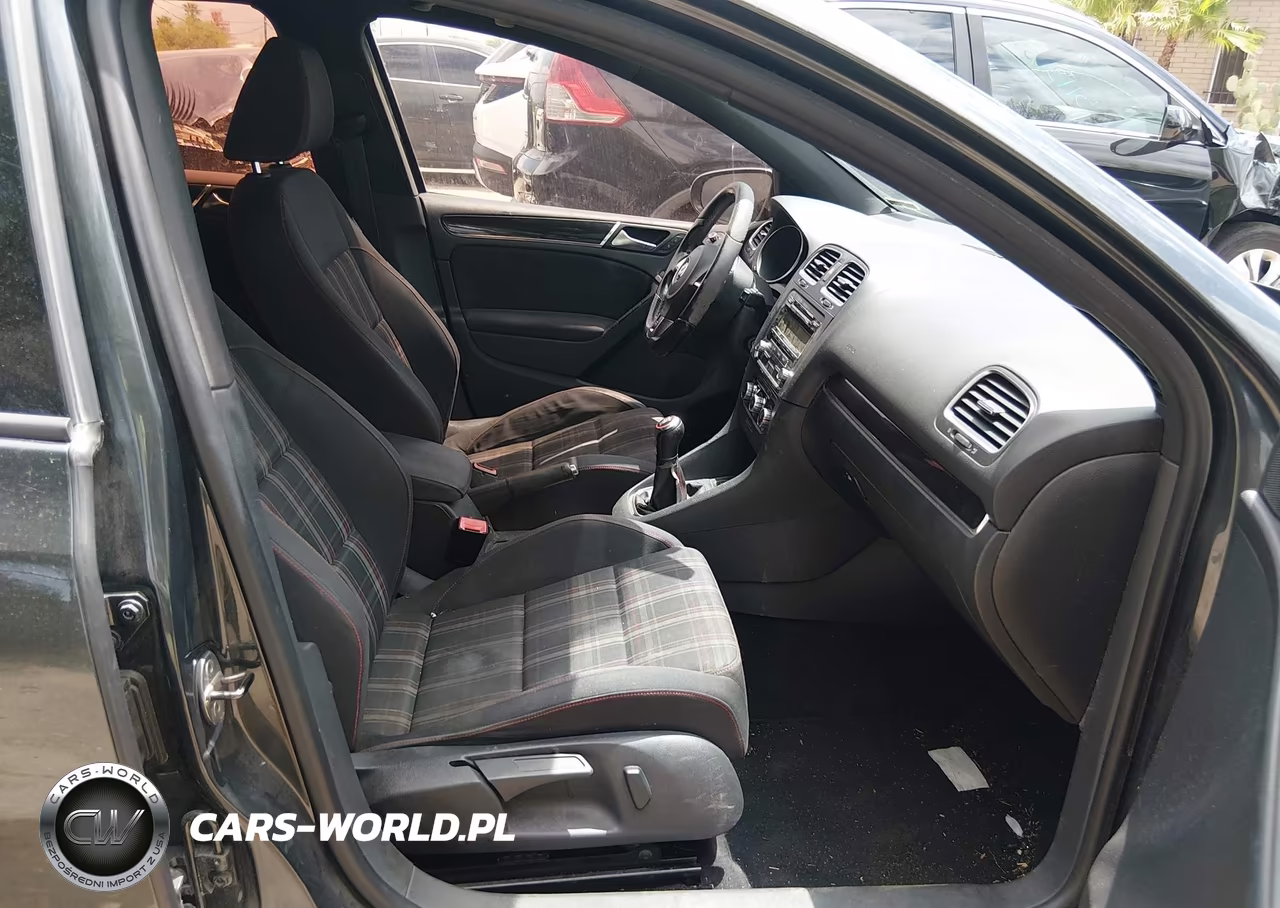 2011 Volkswagen Gti 4-Door VIN:WVWGD7AJ1BW113636 - 5