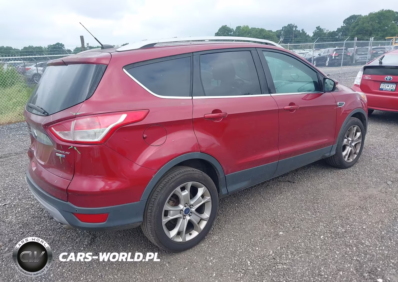 2014 Ford Escape Titanium VIN:1FMCU9J9XEUB25909 - 4