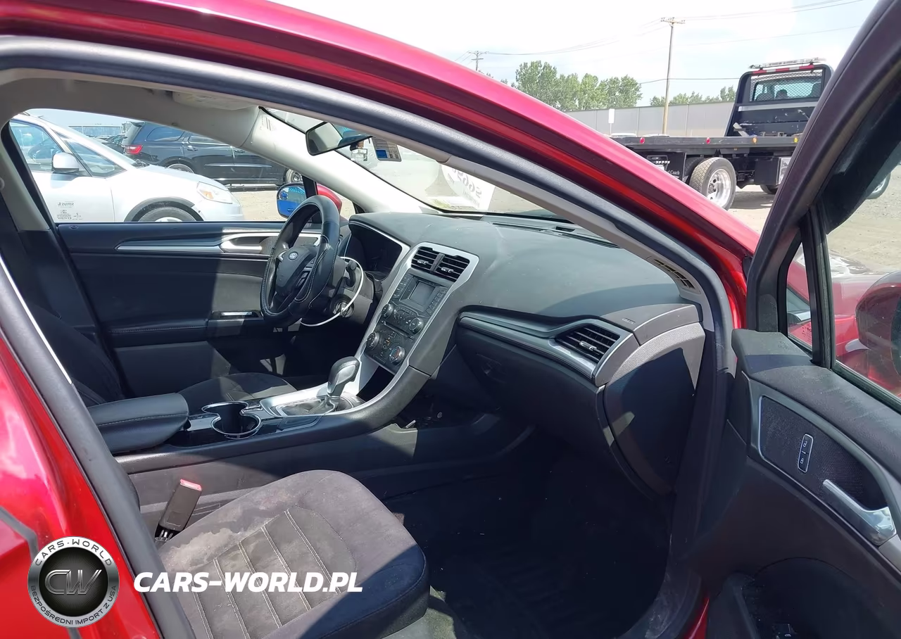 2014 Ford Fusion Se VIN:3FA6P0H74ER362854 - 5