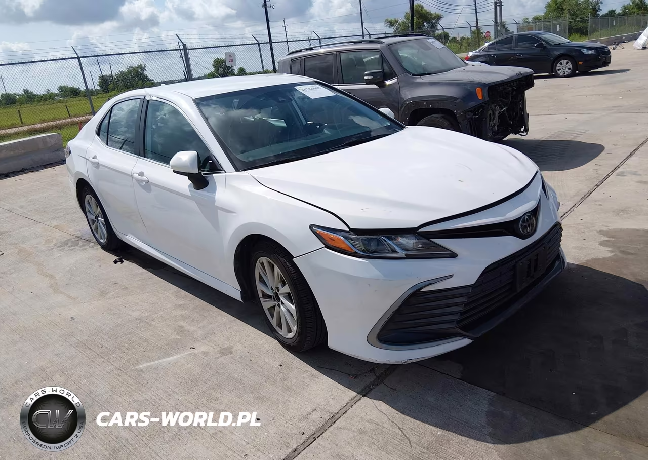 2022 Toyota Camry Le VIN:4T1C11AKXNU044891 - 1
