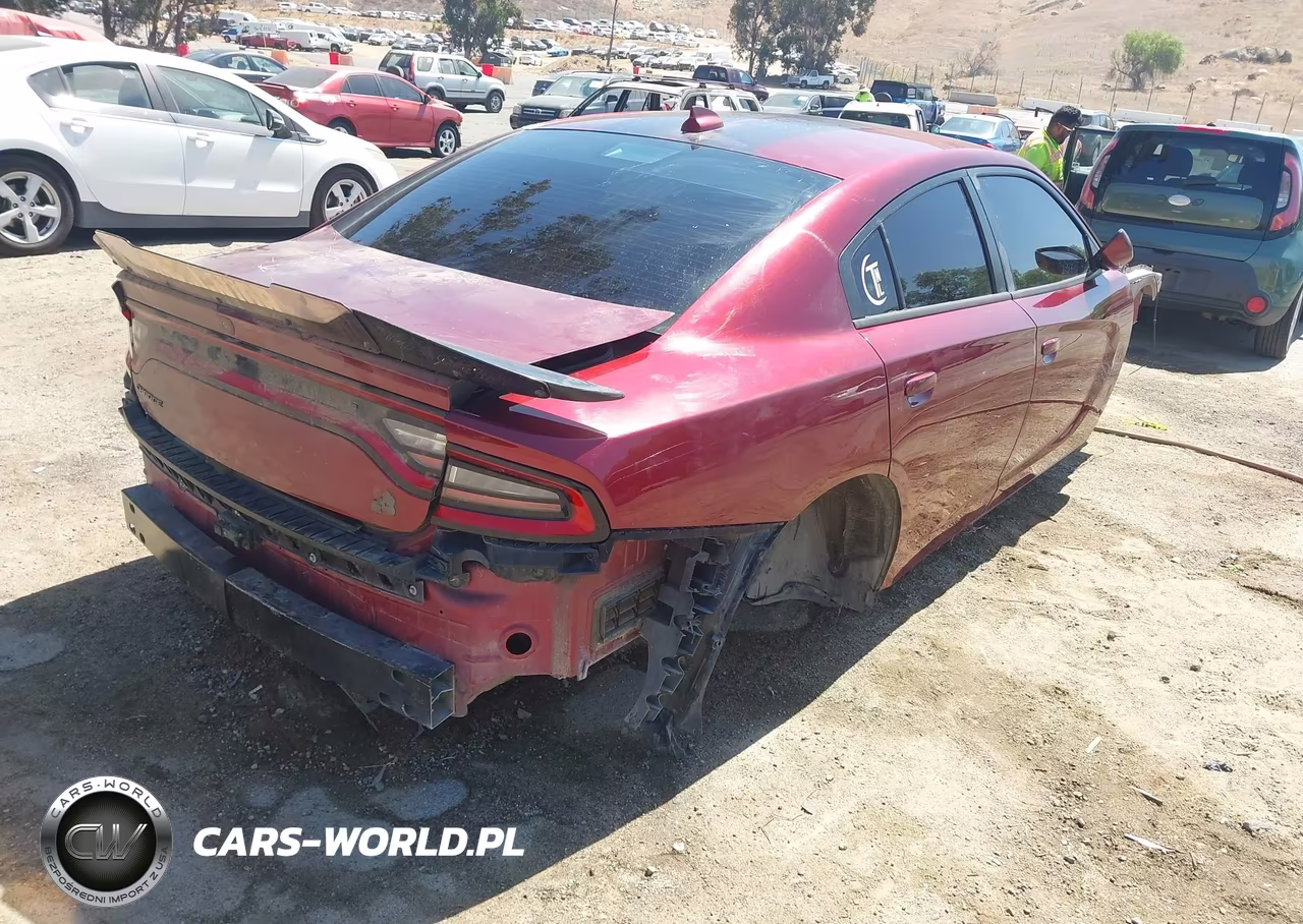 2019 Dodge Charger Scat Pack Rwd VIN:2C3CDXGJ8KH756686 - 4