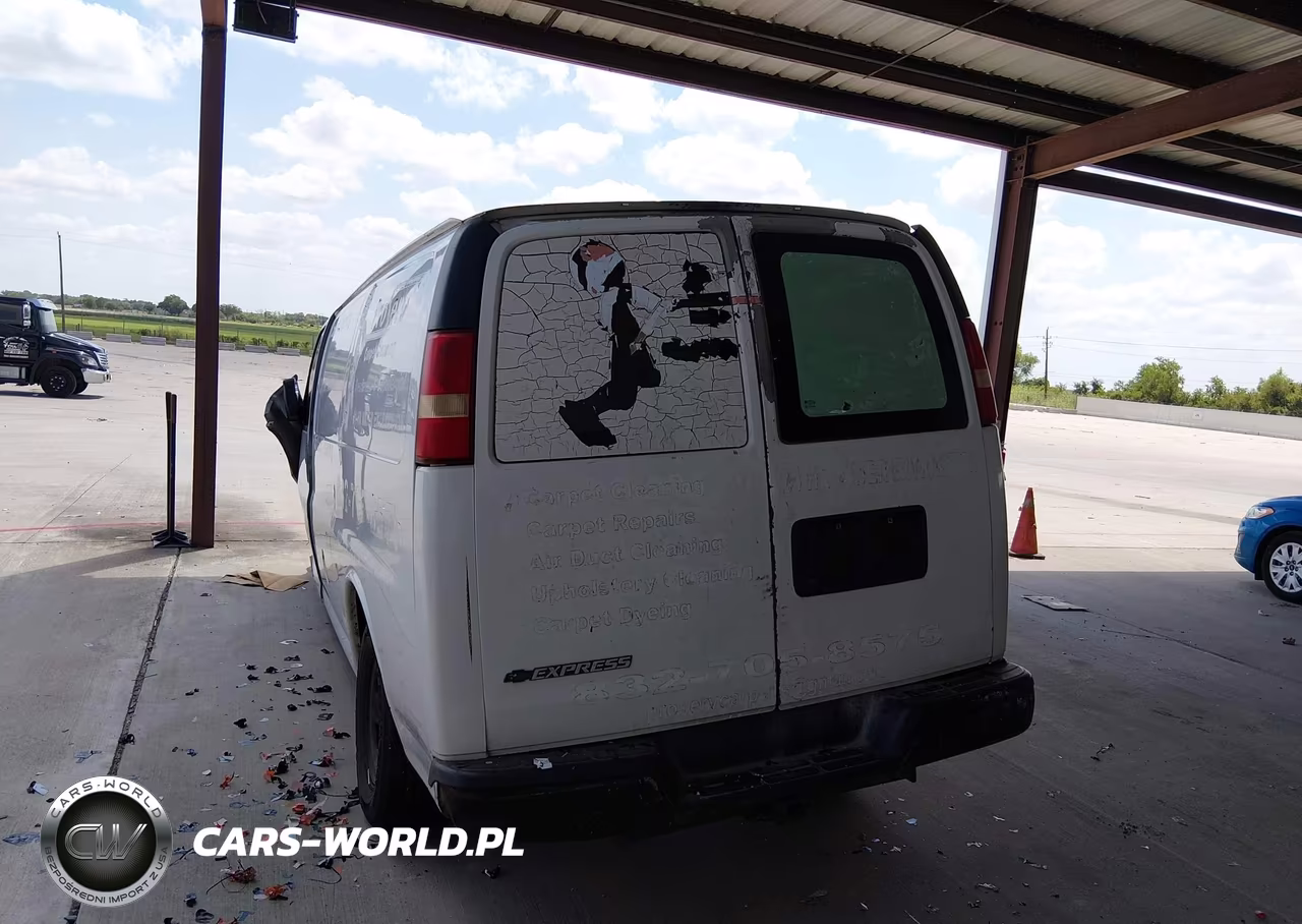 2009 Chevrolet Express Work Van VIN:1GCGG25CX91130514 - 16