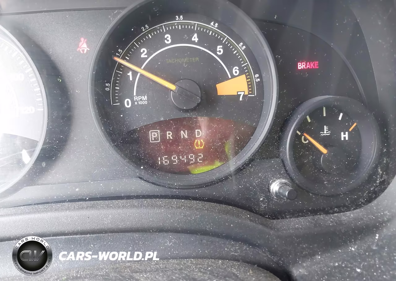 2014 Jeep Patriot Latitude VIN:1C4NJPFB9ED603744 - 7