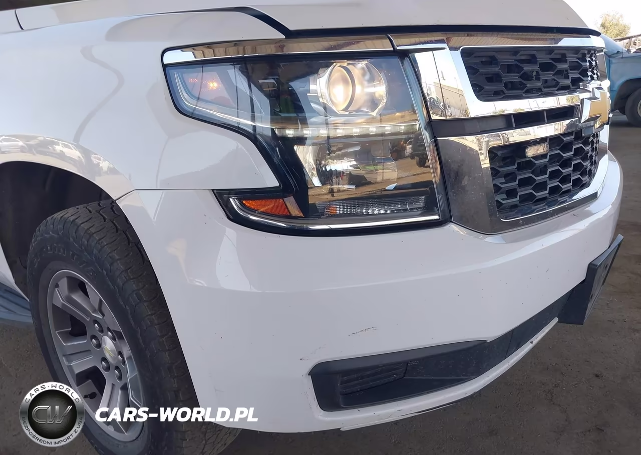 2018 Chevrolet Tahoe Ls VIN:1GNSKAEC3JR335107 - 12