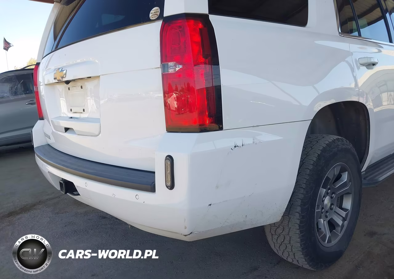 2018 Chevrolet Tahoe Ls VIN:1GNSKAEC3JR335107 - 13