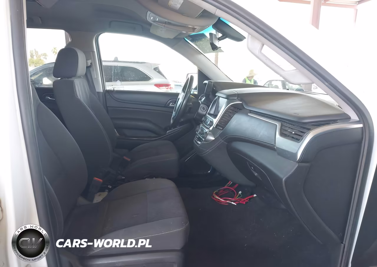 2018 Chevrolet Tahoe Ls VIN:1GNSKAEC3JR335107 - 5