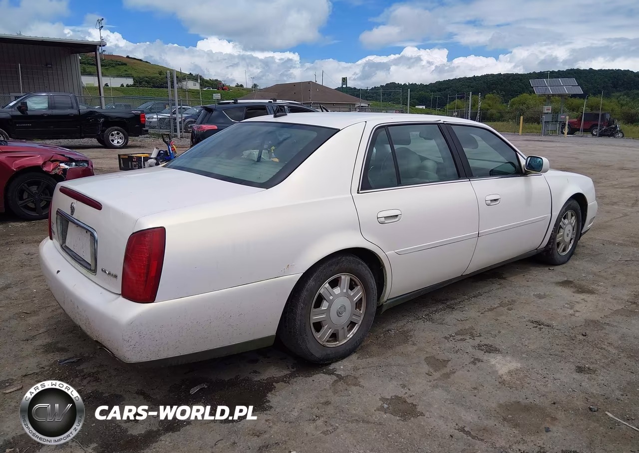 2005 Cadillac Deville Livery Pkg VIN:1G6KD54Y55U108580 - 4