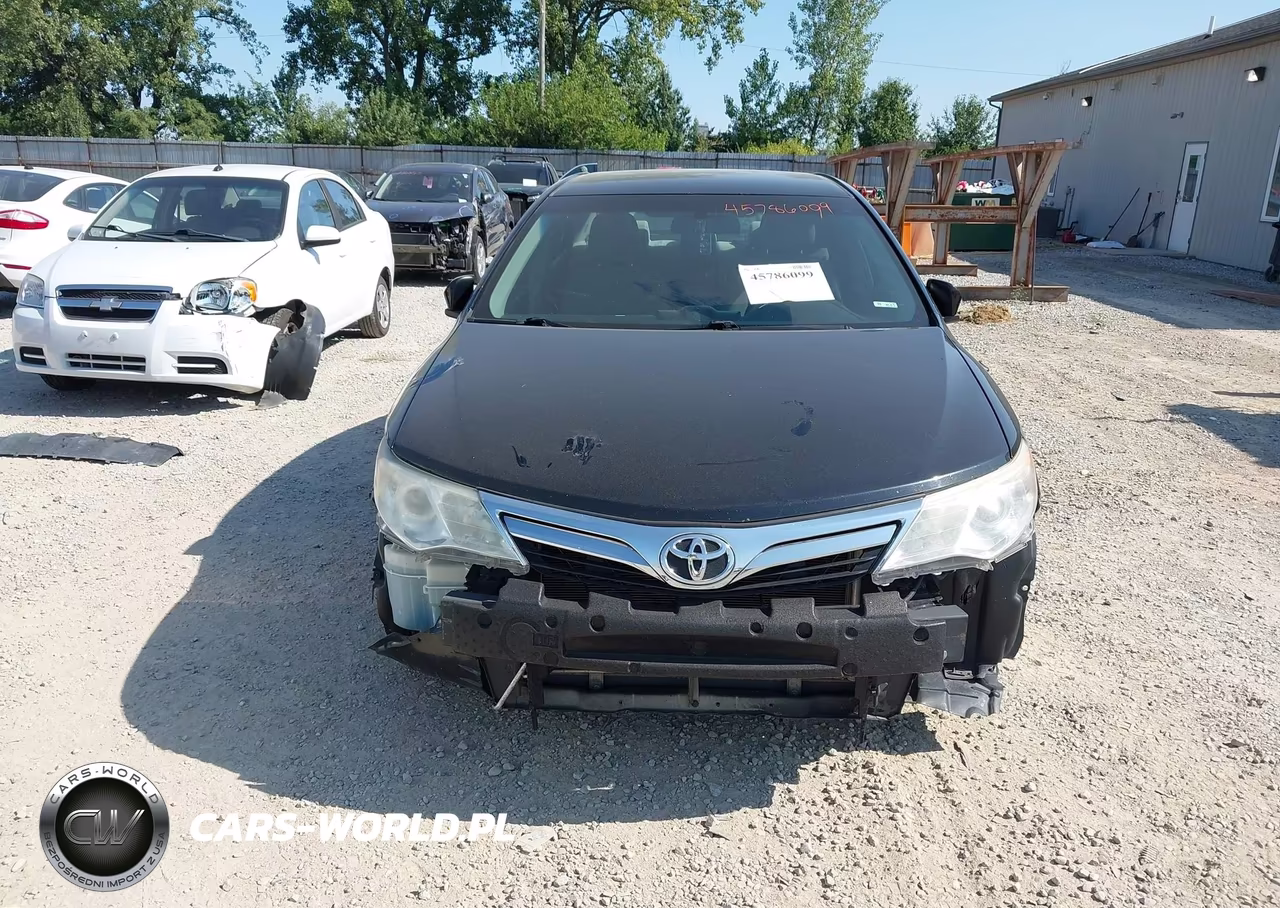 2014 Toyota Camry Le VIN:4T4BF1FK7ER336915 - 12