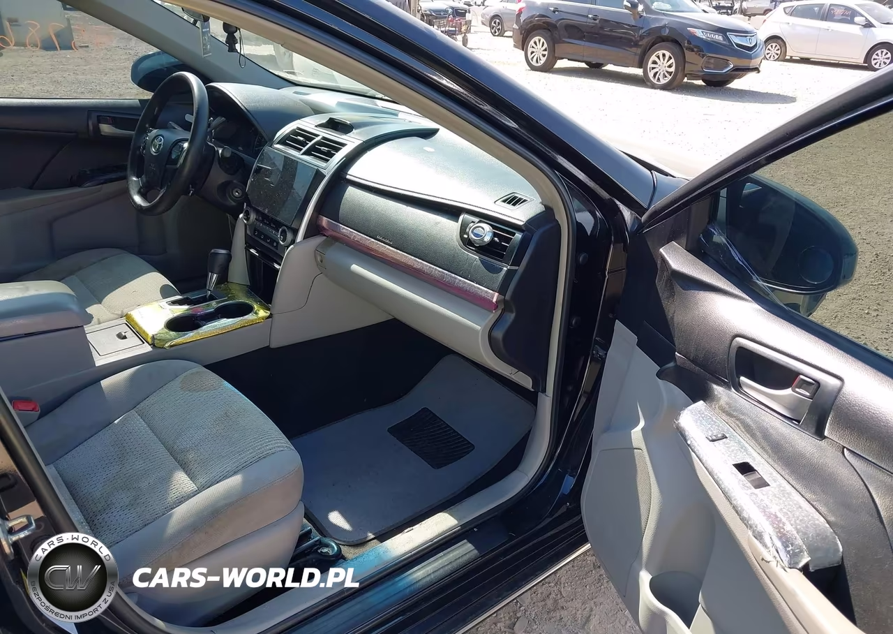2014 Toyota Camry Le VIN:4T4BF1FK7ER336915 - 5