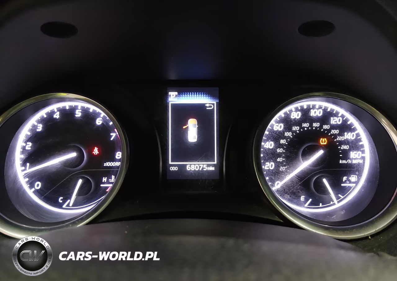 2018 Toyota Camry Le VIN:4T1B11HK9JU520589 - 7