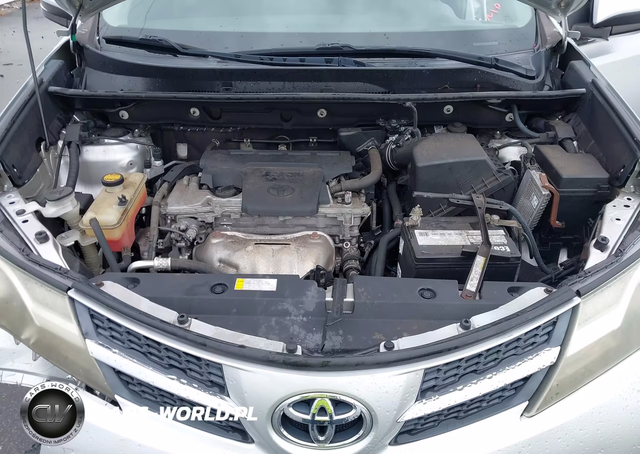 2015 Toyota Rav4 Xle VIN:2T3RFREV2FW404355 - 10