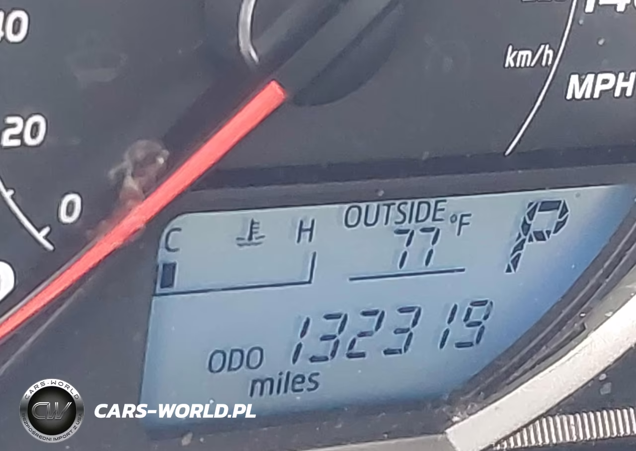 2015 Toyota Rav4 Xle VIN:2T3RFREV2FW404355 - 15