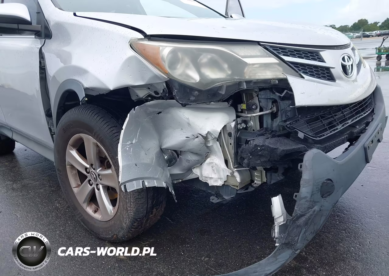 2015 Toyota Rav4 Xle VIN:2T3RFREV2FW404355 - 6